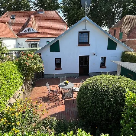 Ferienhaeuschen Hinz *