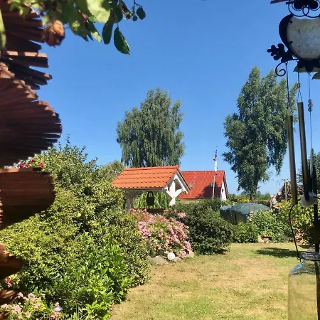 Ferienhaeuschen Hinz Semesterbostad